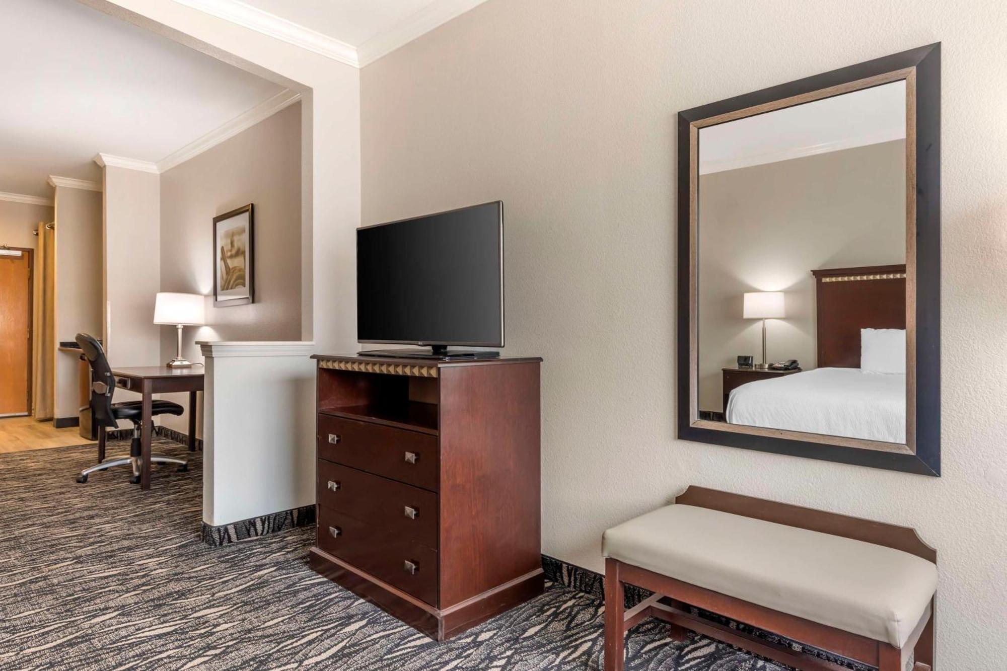 Best Western Plus Lake Worth Buitenkant foto
